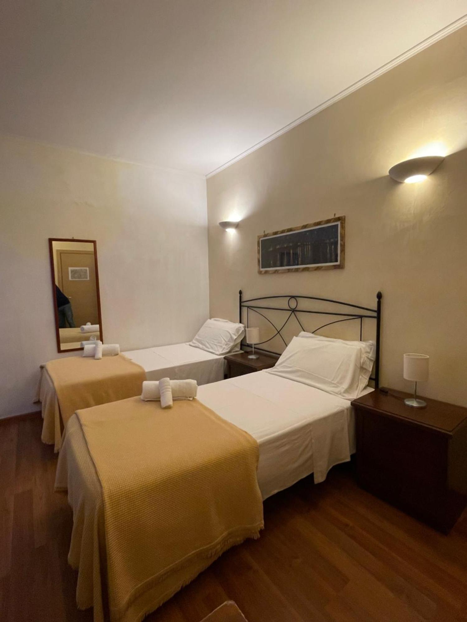 Holiday Suite Roma Exterior photo