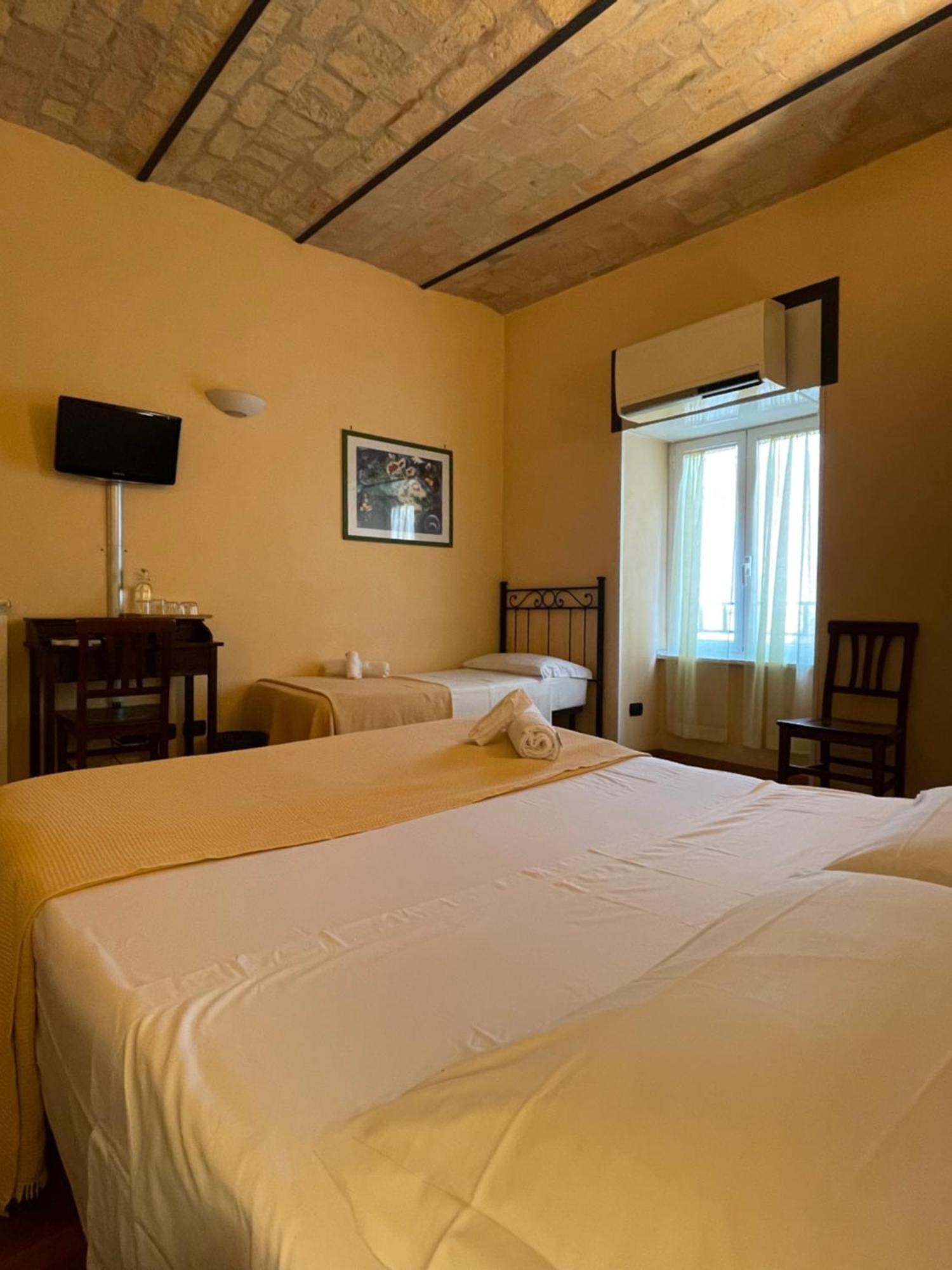 Holiday Suite Roma Exterior photo
