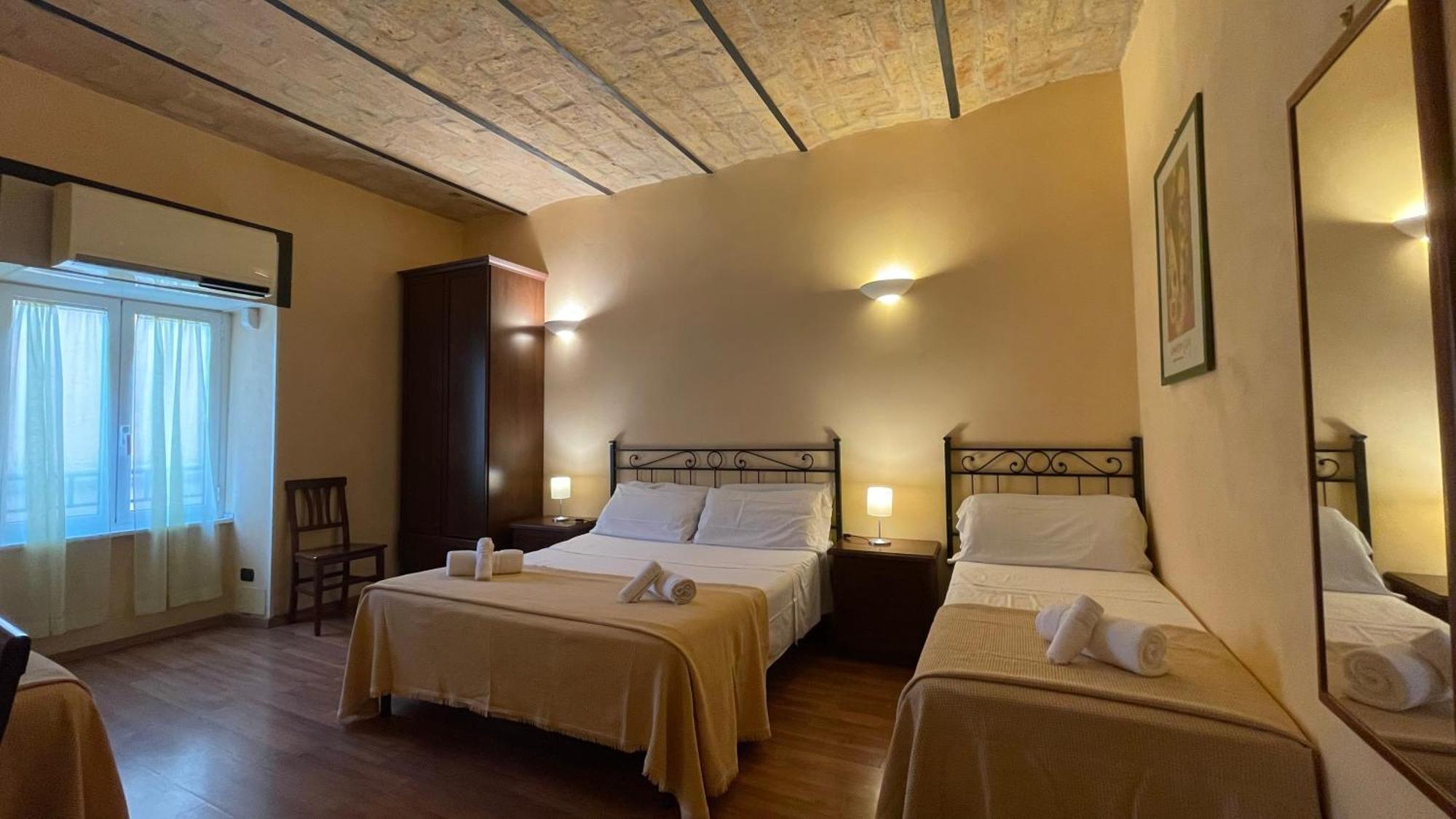 Holiday Suite Roma Exterior photo