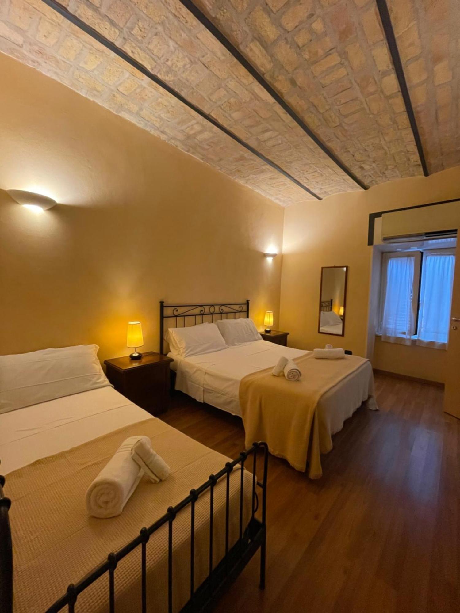 Holiday Suite Roma Exterior photo